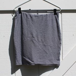 5/$25🛍 Joe Fresh Striped Cotton Skirt